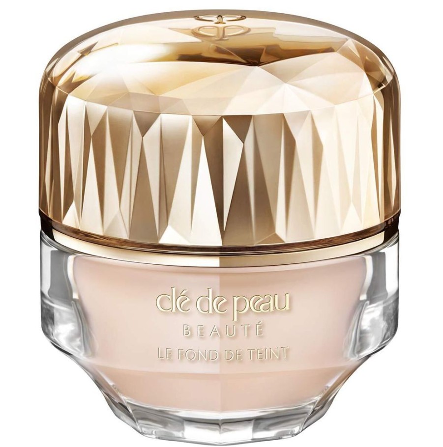 Makeup Clé de Peau Beauté Foundation | The Foundation