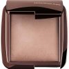 Makeup Hourglass Highlighter | Ambient™ Lighting Finishing Powder